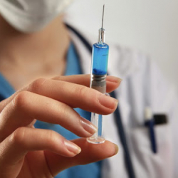 Кызамыкка каршы эмдөө уланууда