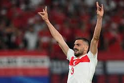 Жест турецкого футболиста вызвал скандал во время Евро-2024