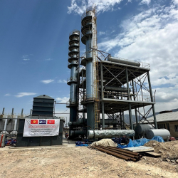 Баткенде мунайды кайра иштетүүчү ири завод ишке берилет