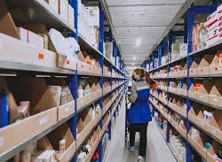 Кыргызстанцам предлагают работу в «Озон». Обещают зарплату от 114 тысяч сомов