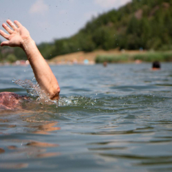 Ысык-Көлдө таяке-жээн каза тапты