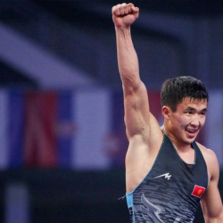 Беш бир тууган. Жоломан Шаршенбеков тууралуу фактылар