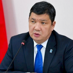 Мэр унаа кыймылына чектөө киргизүү тууралуу чаралар боюнча комментарий берди