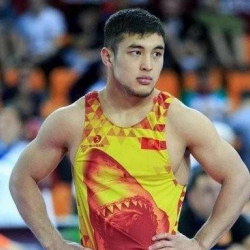 Амантур Исмаилов украиналык балбандан утулуп калды