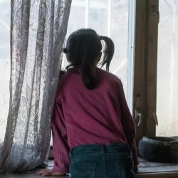 Сокулукта кызын кошунасына таштаган боюнча кайтып келбеген аял изделүүдө