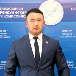 Кадырбековдун ордуна жаңы депутат келди