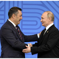 Президент Садыр Жапаров прибыл в международный выставочный центр «Казань Экспо» для участия в церемонии официальной встречи с Президентом России Владимиром Путиным