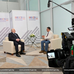 Президент Беларуси считает Китай основным столпом и опорой в БРИКС