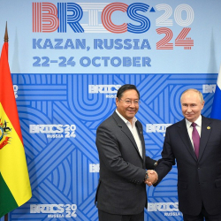 Путин Боливиянын президенти Луис Альберто Арсе Катакора менен жолугушту