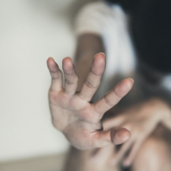 ИИМдин 15 жаштагы кыздын сексуалдык кулчулукта кармалышы боюнча билдирүүсү