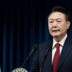 ТАСС - Полиция арестовала главу службы охраны президента Южной Кореи