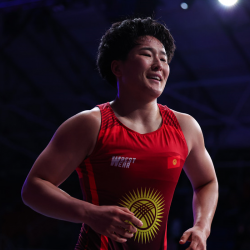 Айпери Медет кызы Алматыдагы жеңишин кыргыз элине арнады