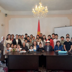 СҮРӨТ - Кыргыз тилин санариптик окутуу платформасынын бет ачары Москвада өттү