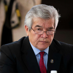 Мамкатчы Сүйүнбек Касмамбетов кыргызстандыктарды Ак калпак күнү менен куттуктады