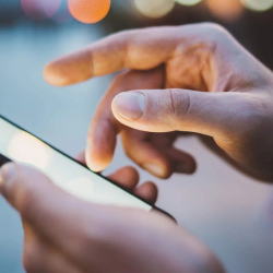 В отношении мобильных операторов Казахстана начато расследование, их подозревают в сговоре