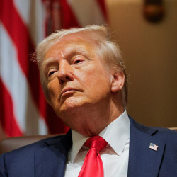 Трамп: Эч ким мынчалык кыска убакыттын ичинде менчелик көп иш жасаган эмес