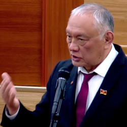 ЦИК лишил Султанбая Айжигитова мандата