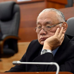 Сот Айжигитовдун БШКга каршы арызын кабыл алды