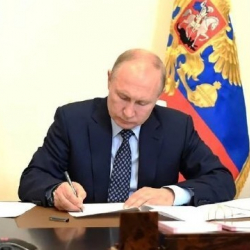 Путин создал новую службу по вопросам гражданства и мигрантов