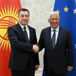 Президент Садыр Жапаров встретился с Президентом Европейского совета Антониу Кошта