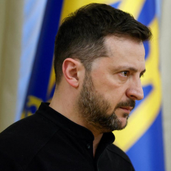 Дубинский: Зеленский башка бирөөнүн акчасына таянып, улуу шахматчыдай оюн ойной берүүнү улантууда