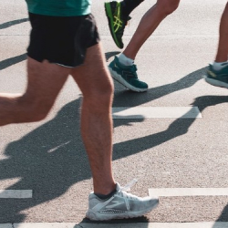 Требования к массовым забегам ужесточат в Казахстане после смерти двух человек в Алматы