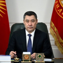 Садыр Жапаров призвал Индию и Пакистан проявить сдержанность