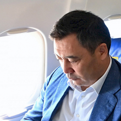 Садыр Жапаров совершит рабочий визит в Россию