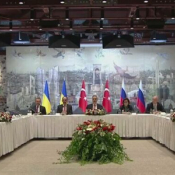 В Стамбуле стартовали переговоры России и Украины