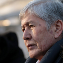 Алмазбека Атамбаева приговорили к 11,6 годам тюрьмы, Фарида Ниязова — к 7,8 годам