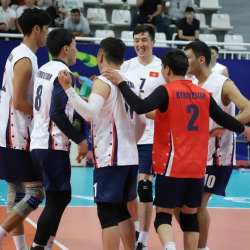Кыргызстандын волейболчулары Өзбекстандын курамасын утту