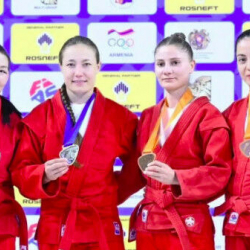 Кыргызстанка завоевала серебряную медаль Кубка мира по самбо