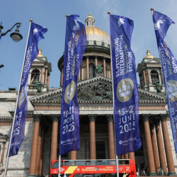 Сессия «Россия-Кыргызстан» на ПМЭФ-2025: высокий уровень двустороннего диалога