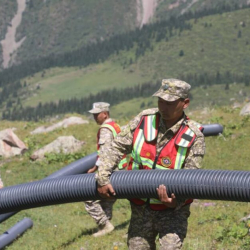 ӨКМ адистери Кегетидеги Көл-Төр көлүн изилдешти