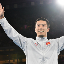 Мунарбек Сейитбек уулу победил в дебютном бою на профессиональном ринге