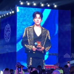 Димаш Кудайбергенге «Кыргыз Республикасынын Эл артисти» наамы ыйгарылды