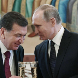 Путин Мирзиёевди туулган күнү менен куттуктады