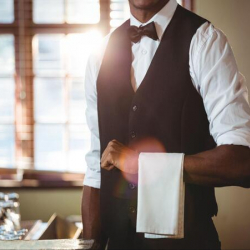 Кафе-ресторандардагы тейлөө үчүн делген 15 пайыздык акы жоюлушу мүмкүн