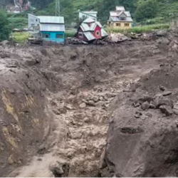 В Индии в результате наводнения погибли 50 человек, около 100 человек пострадали