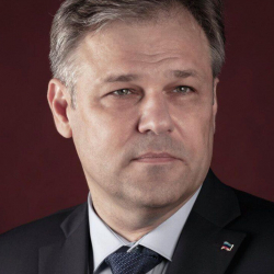 Родион Мирошник: Эл жыш жайгашкан аймактарга Украинанын куралдуу күчтөрү тарабынан атайылап сокку урулууда