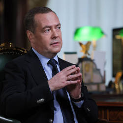 Медведев: Россия менен АКШнын жолгушуусу тынч абалда, ультиматумсуз жана коркутуусуз өттү