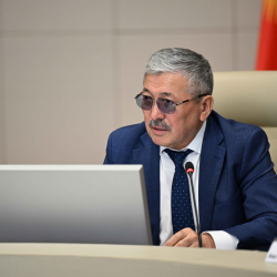 Президенттин Администрациясында мамлекеттик түзүлүштү бюрократиядан арылтуу боюнча иш-чаралардын төртүнчү пакети каралды