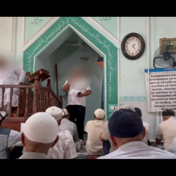 «Хизб ут-Тахрир аль-Ислами» ДЭУнун мүчөлөрү экстремисттик идеологиядан эл алдында баш тартышты.