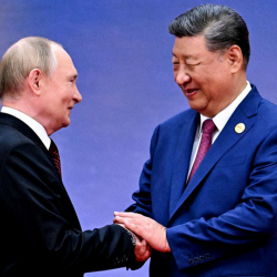 Путин Си Цзиньпиндин глобалдык башкаруу демилгелерин колдоду