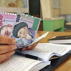 Мектептерде мыйзамсыз акча чогулткандар жазаланат - министрлик