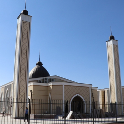 Токмокто Ислам академиясы ачылат - Жапаров