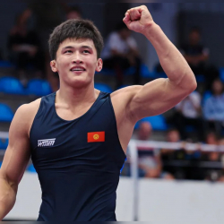 Балбан Асан Жанышов дүйнө чемпионун жеңип, коло медаль утту