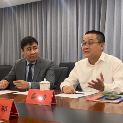 Эдмунд Ли Шэн, профессор: Садыр Жапаровдун жетекчилиги Кыргызстанга туруктуулукту алып келди