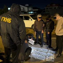 КР УКМК: 7000 АКШ доллары өлчөмүндөгү акча каражатын алып жаткан жеринен адвокат «А.С.А.» кармалды
