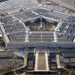 «Согушка даярдангыла». Пентагон америкалык генералдарга кайрылды